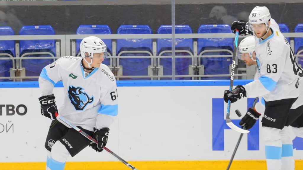 Минское «Динамо» отправило двух хоккеистов в фарм-клуб