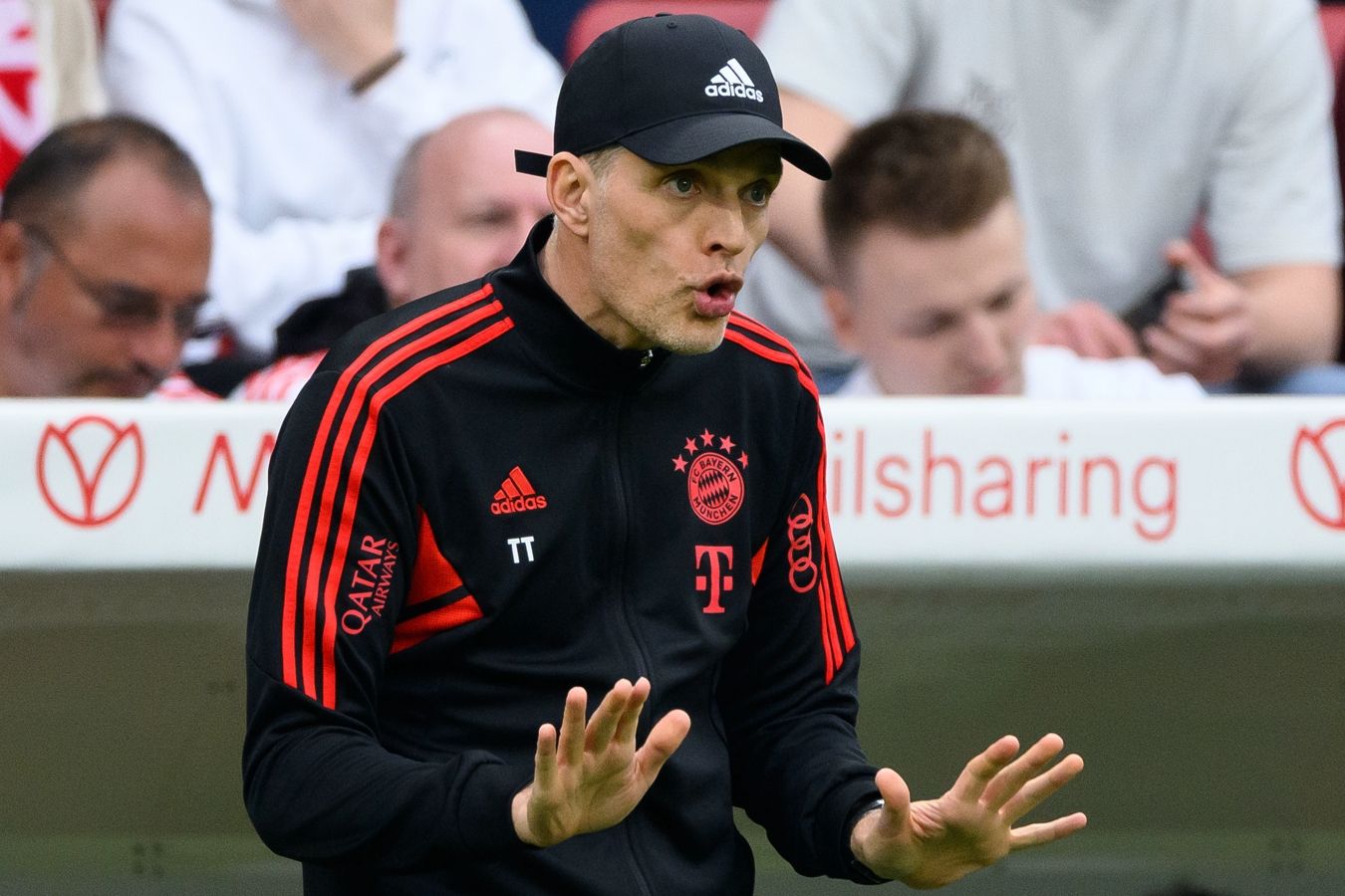 «Бавария» не собирается убирать Тухеля по ходу сезона