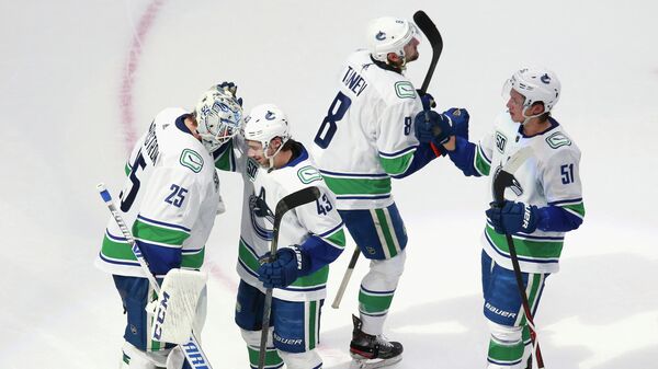 Дубль Михеева помог «Ванкуверу» обыграть «Оттаву» в НХЛ