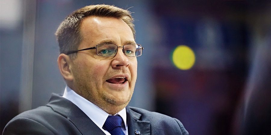 Тренер Назаров назвал издевательством игру сборной России в матче с Кенией