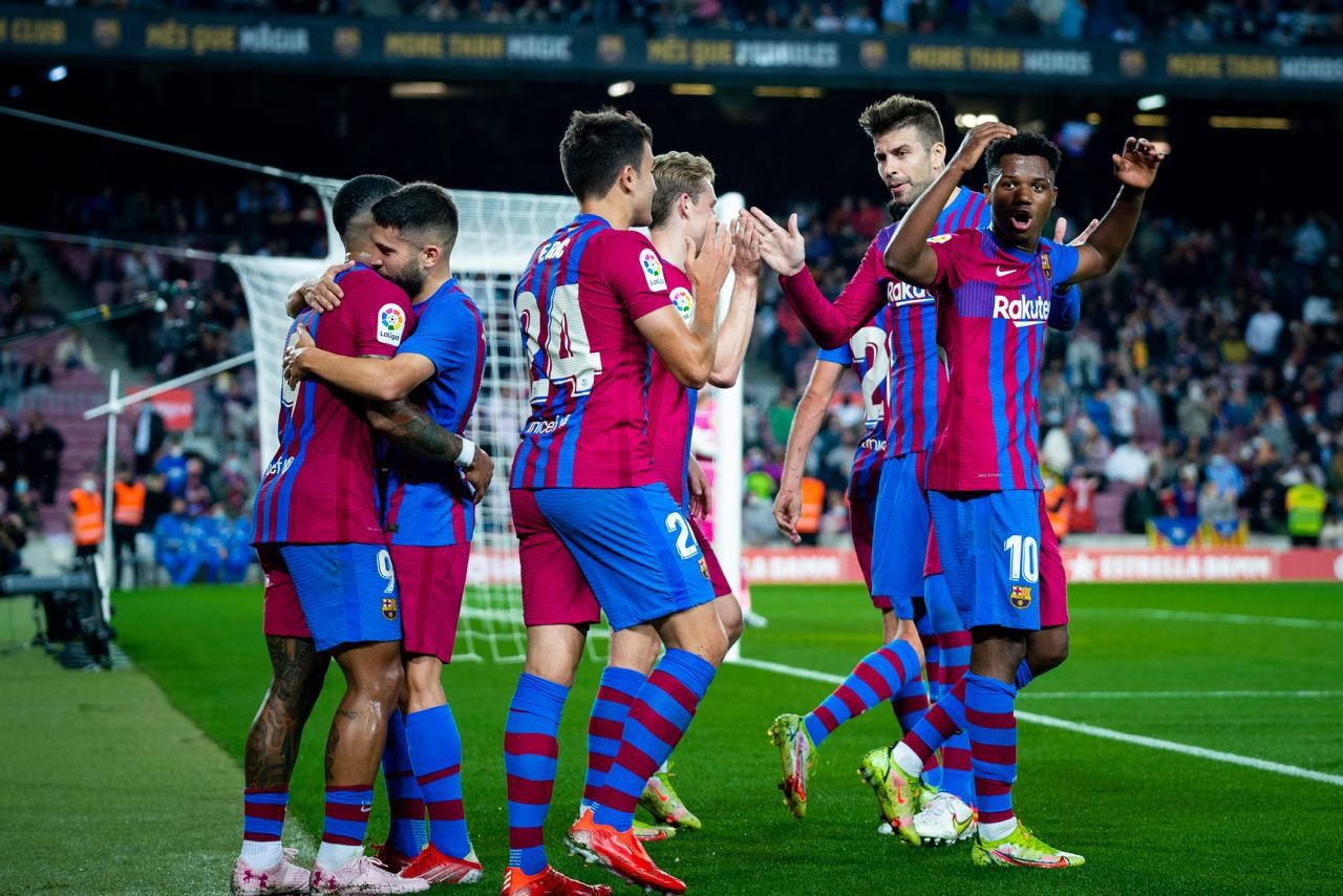 Агуэро – о победе над «Валенсией»: рад победе и тому, что провел первые минуты в этой футболке
