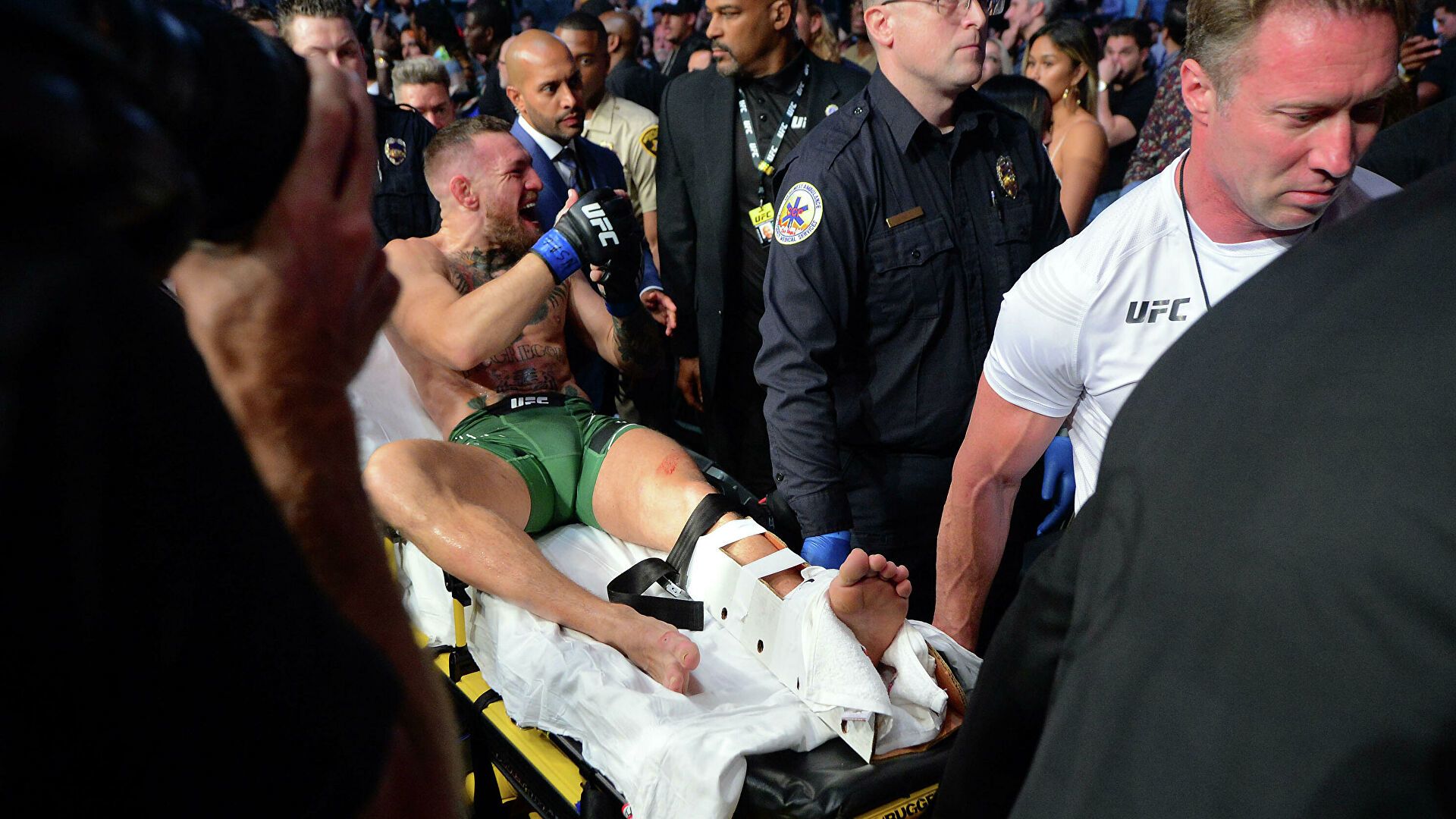 Президент UFC анонсировал четвертый бой Макгрегора и Порье