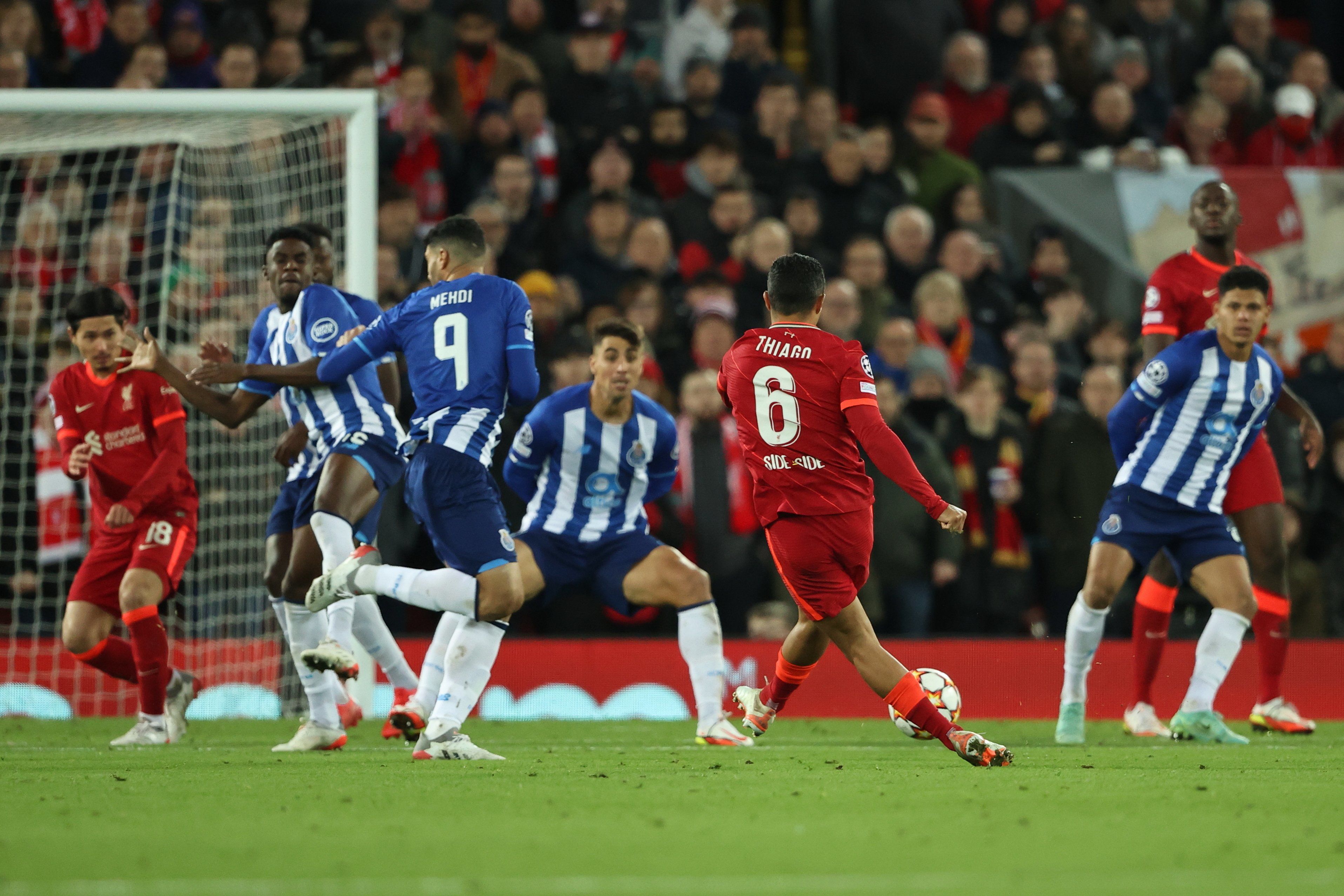 «Ливерпуль» забил два безответных мяча в ворота «Порту» в матче Лиги чемпионов