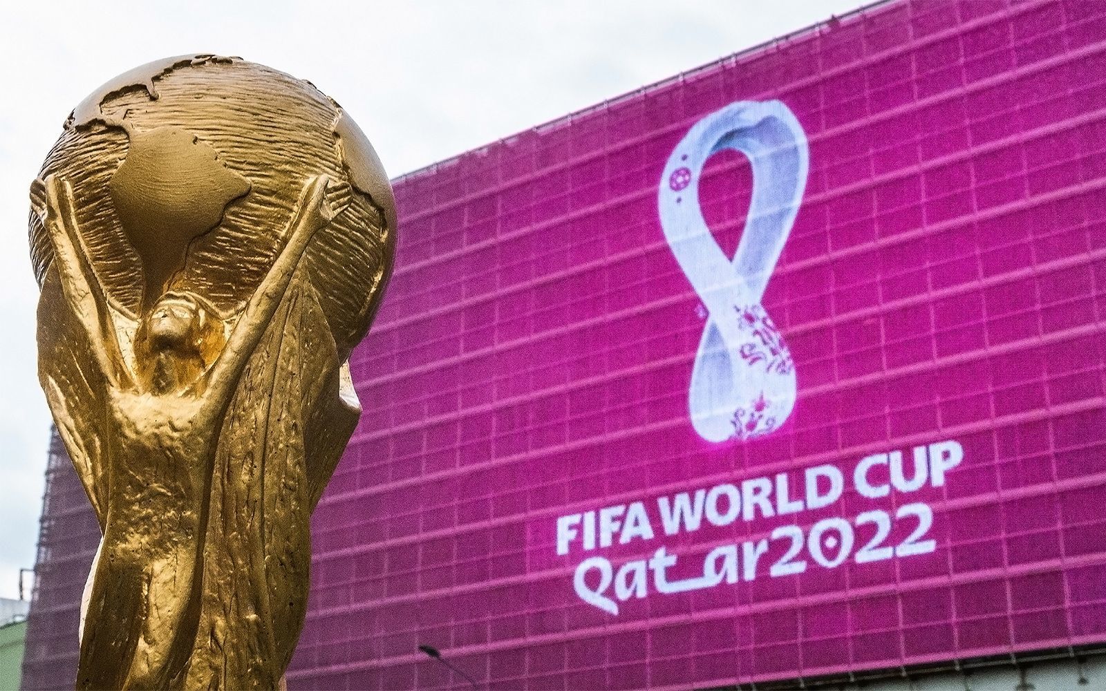 Футболистов европейских клубов отпустят в сборные за неделю до старта чемпионата мира-2022