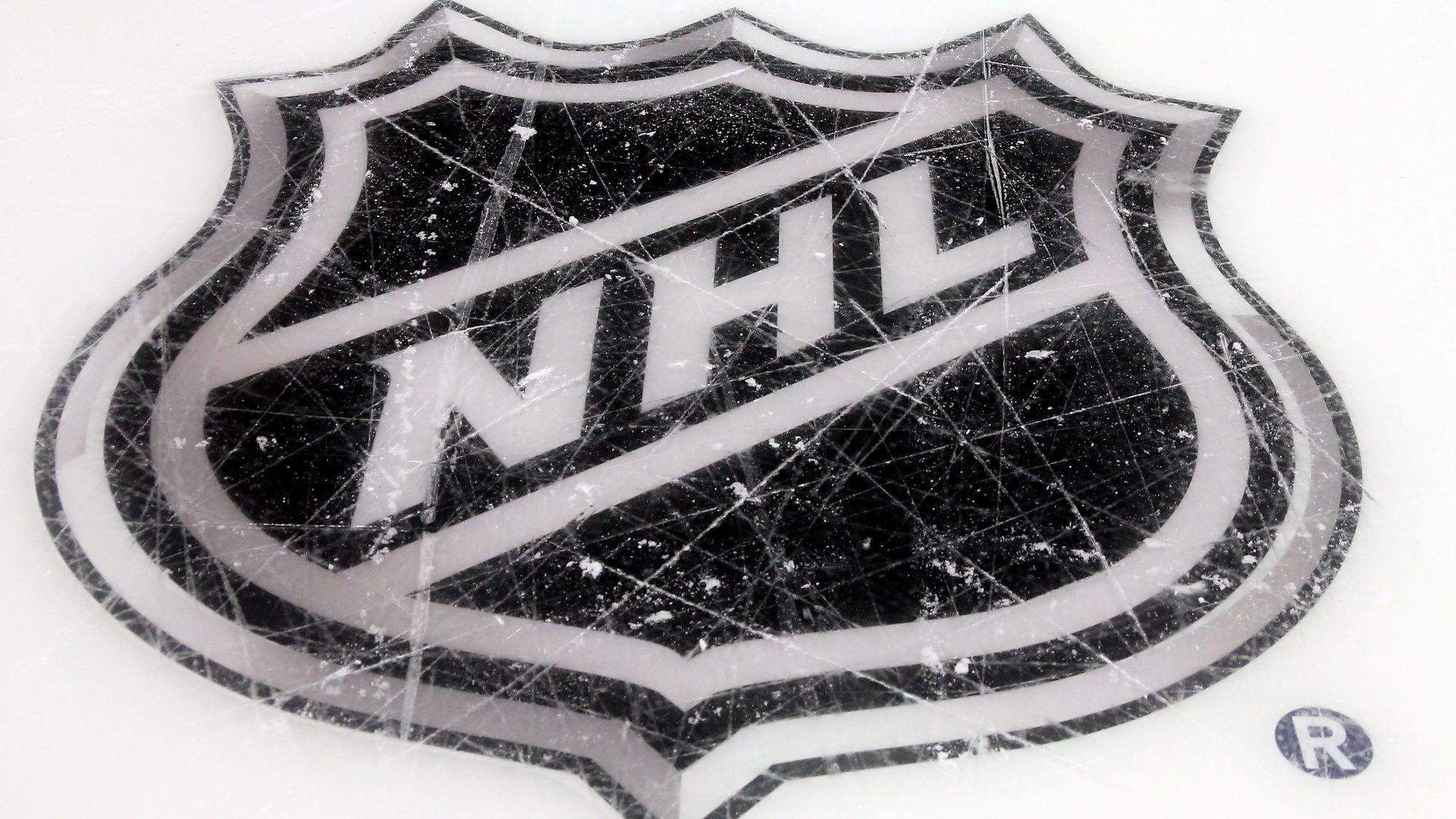 Три россиянина вошли в предварительный рейтинг полевых игроков, доступных для драфта НХЛ в 2022 году