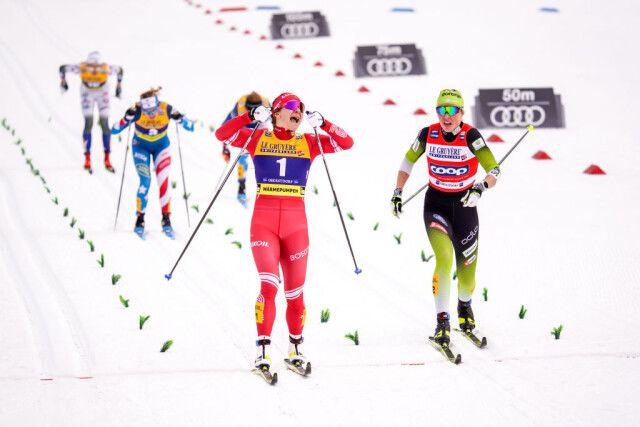 Лыжи женщины сегодня результат 10 км. Лыжные гонки Непряева.