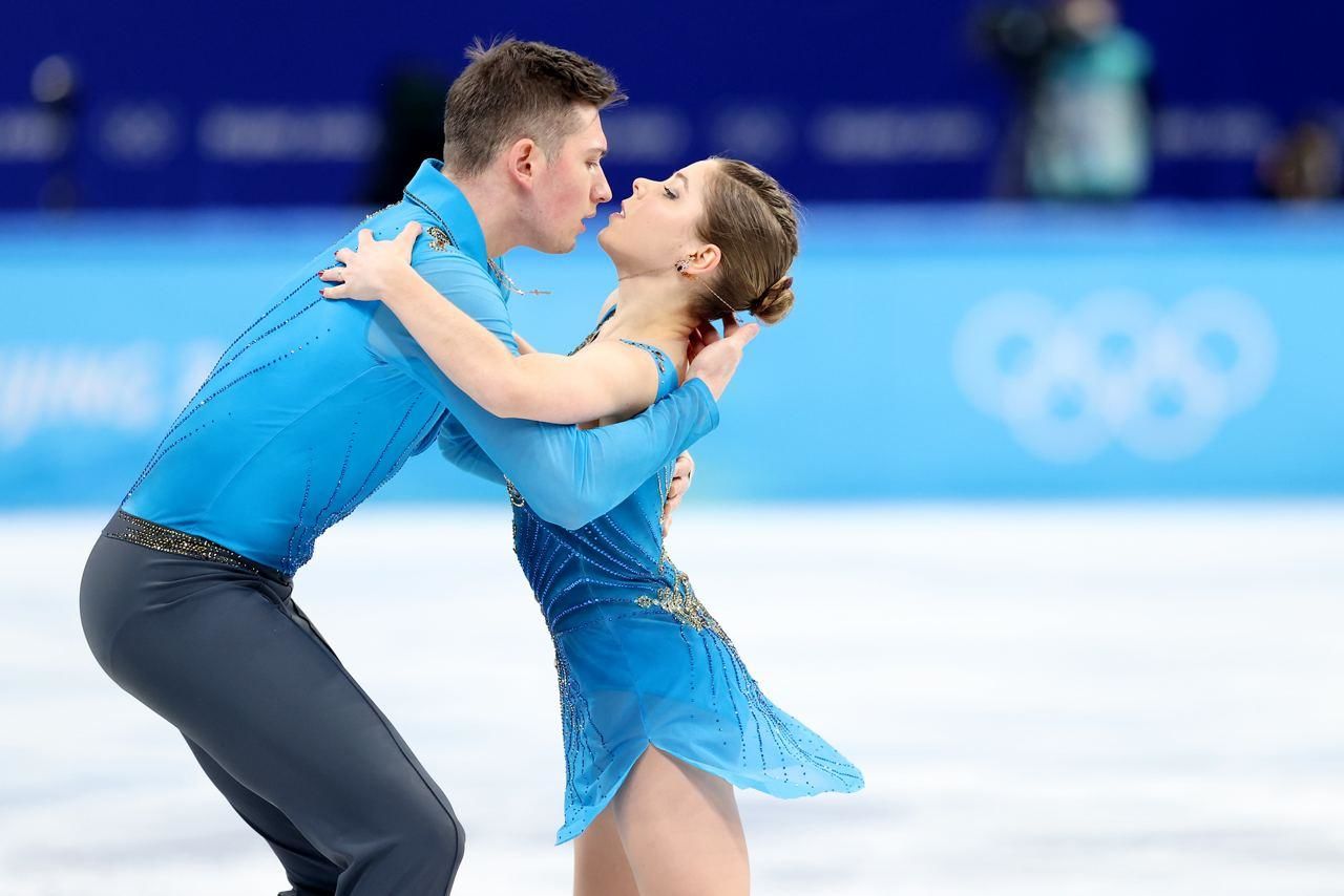 Мишина и Галлямов прокомментировали первое место в произвольной программе пекинской Олимпиады 2022 года