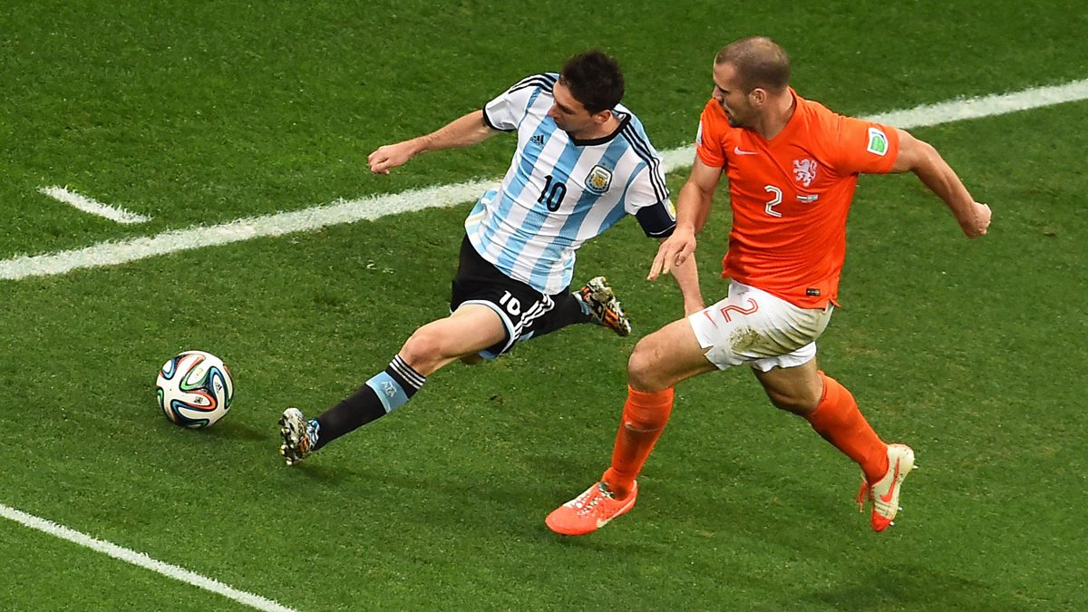 Сборная Аргентины сыграет с Нидерландами в 1/4 финала ЧМ-2022 по футболу