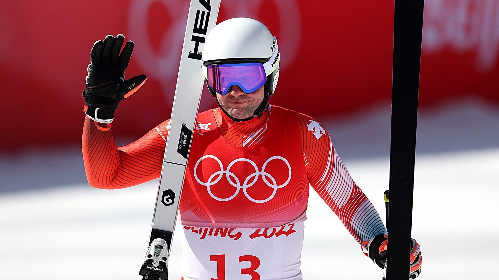 Горнолыжник из Швейцарии Фойц стал олимпийским чемпионом Игр-2022 в Пекине в скоростном спуске