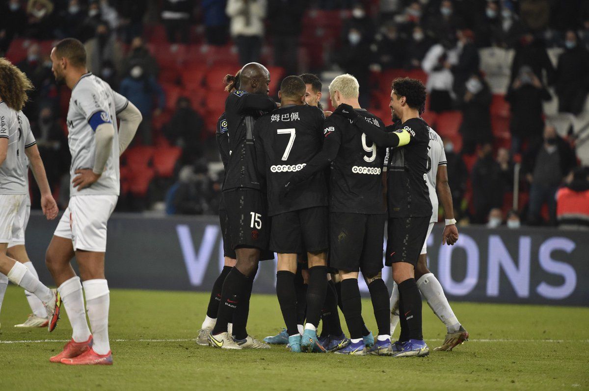 «ПСЖ» разгромил «Реймс» в матче Лиги 1, Рамос забил дебютный гол за «парижан»